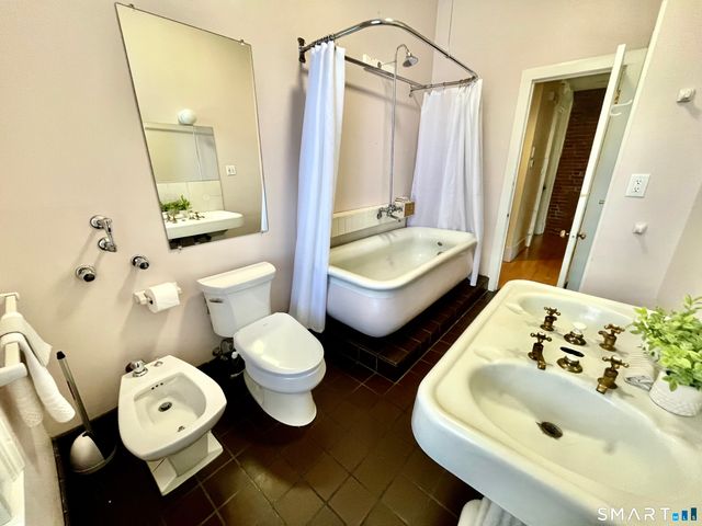 621 Chapel Street A, New Haven, CT 06511