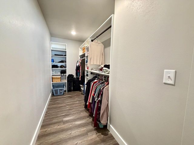 736 Oak Trail, Fergus Falls, MN 56537