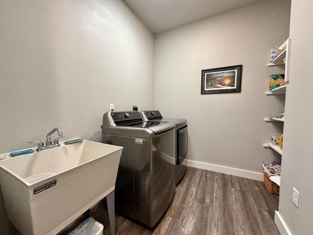 736 Oak Trail, Fergus Falls, MN 56537