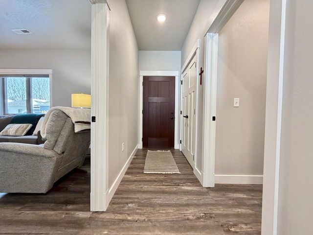 736 Oak Trail, Fergus Falls, MN 56537