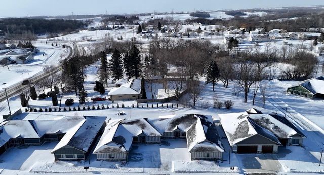 736 Oak Trail, Fergus Falls, MN 56537