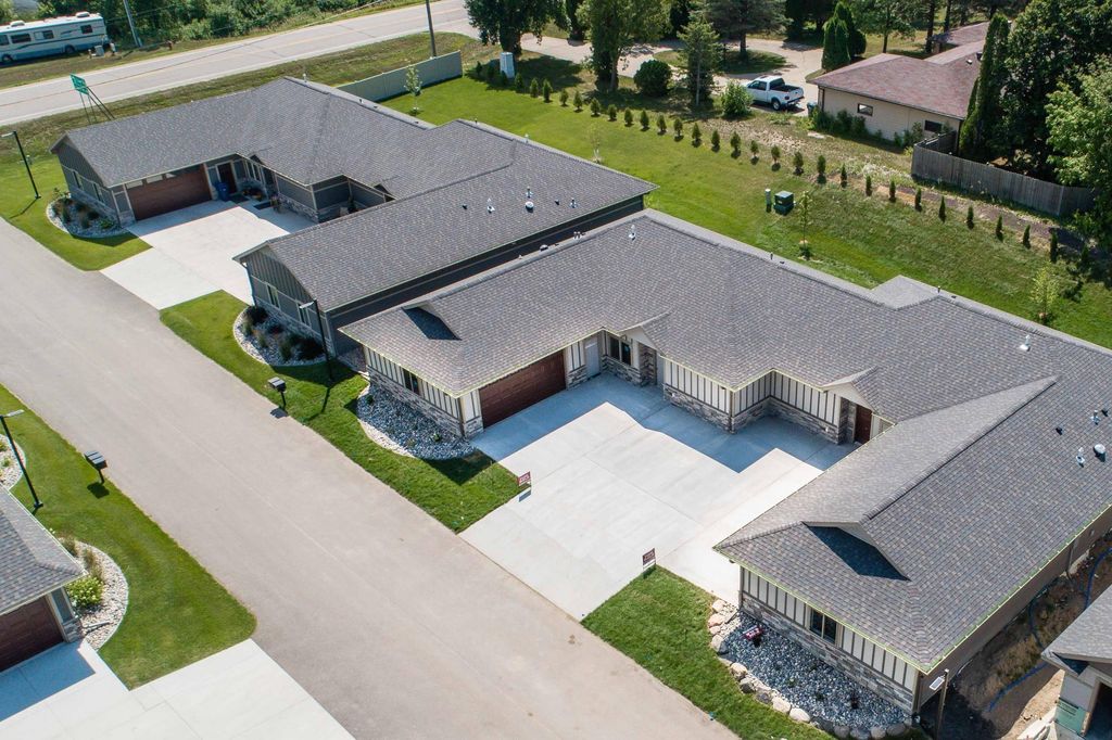 736 Oak Trail, Fergus Falls, MN 56537