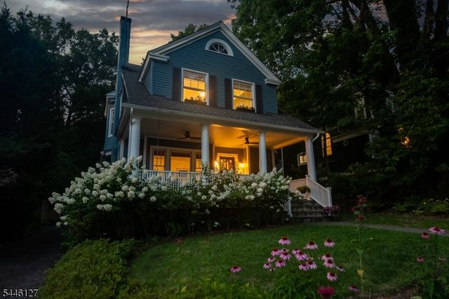 29 Oakview Ave, Maplewood Twp., NJ 07040