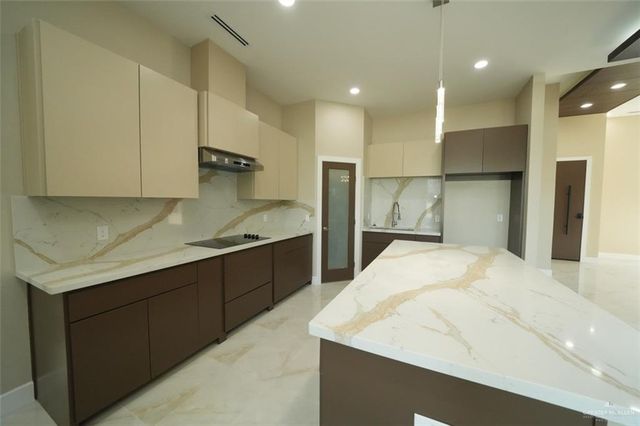 621 Samaria Street, Weslaco, TX 78596