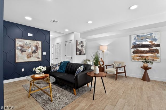 687 18Th Ave, Irvington Twp., NJ 07111