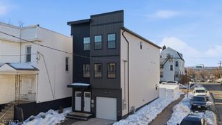 687 18Th Ave, Irvington Twp., NJ 07111