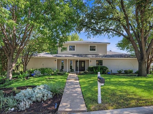 7816 Fairwood Court, Fort Worth, TX 76179