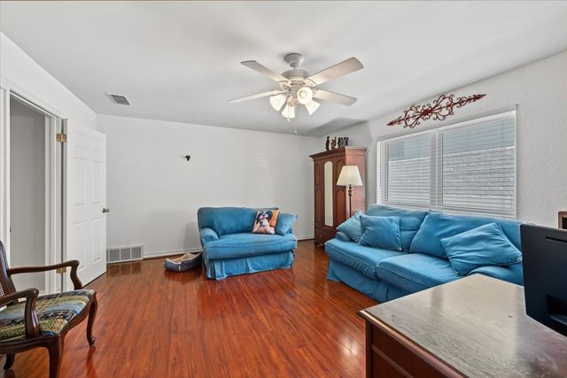 7816 Fairwood Court, Fort Worth, TX 76179