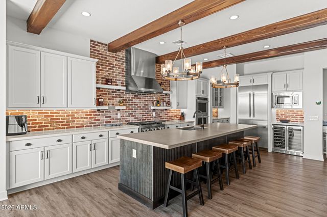 17549 W GUTHRIE Street, Surprise, AZ 85388
