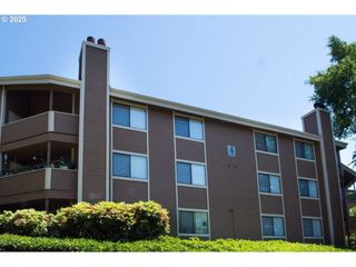 9828 Se TALBERT St, Clackamas, OR 97015