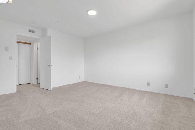 417 Evelyn Ave 205, Albany, CA 94706