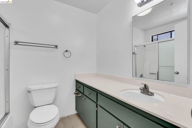 417 Evelyn Ave 205, Albany, CA 94706