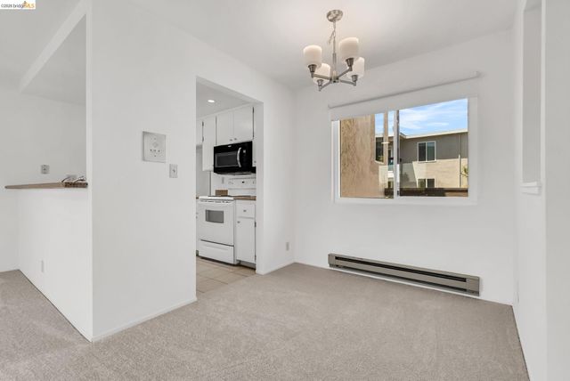 417 Evelyn Ave 205, Albany, CA 94706