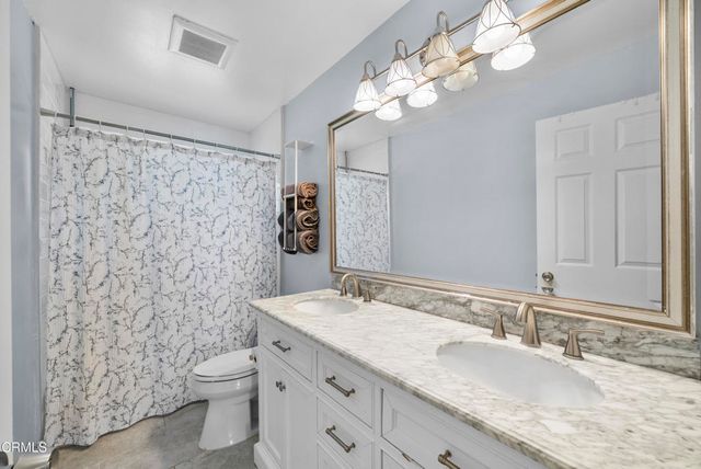 23820 Hartland Street, Los Angeles, CA 91307