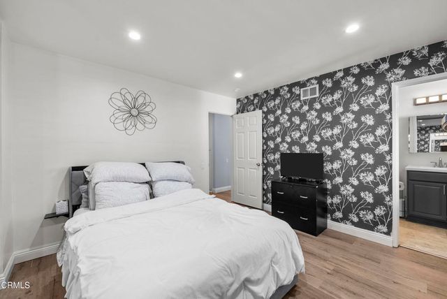 23820 Hartland Street, Los Angeles, CA 91307