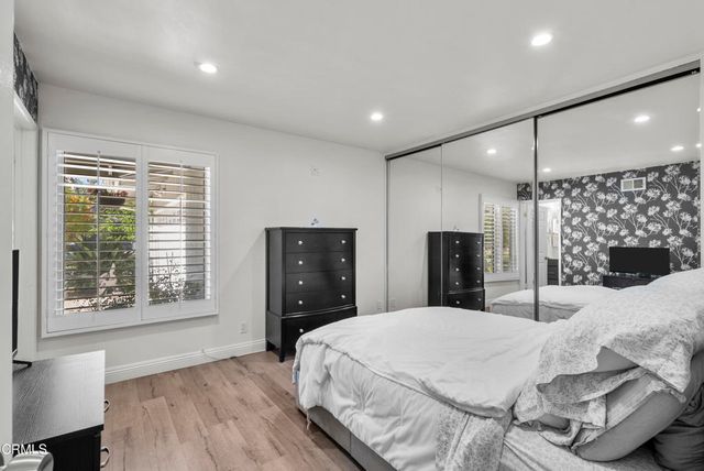 23820 Hartland Street, Los Angeles, CA 91307