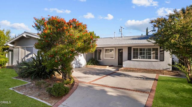 23820 Hartland Street, Los Angeles, CA 91307