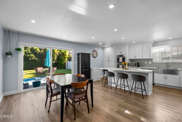 23820 Hartland Street, Los Angeles, CA 91307