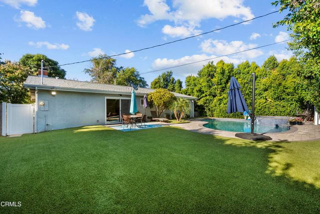 23820 Hartland Street, Los Angeles, CA 91307