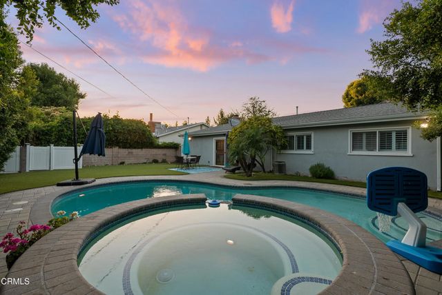 23820 Hartland Street, Los Angeles, CA 91307