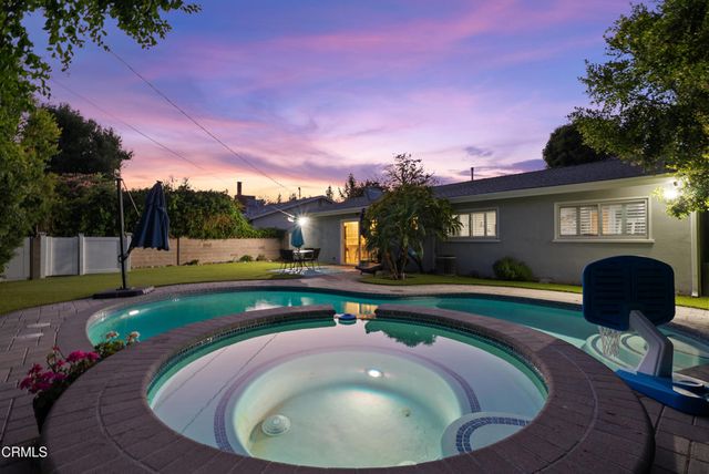 23820 Hartland Street, Los Angeles, CA 91307
