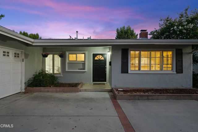 23820 Hartland Street, Los Angeles, CA 91307