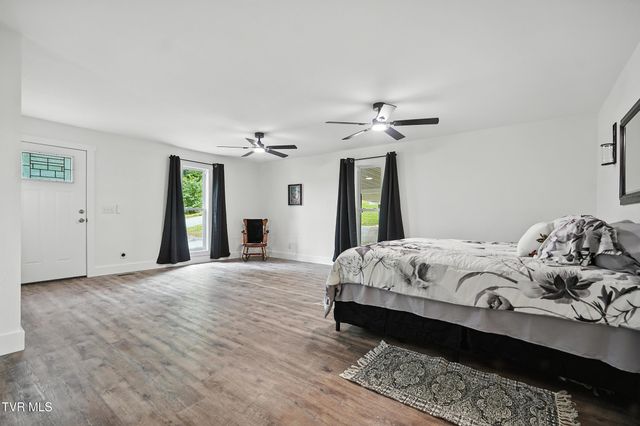 3270 Ripley Island Road, Afton, TN 37616