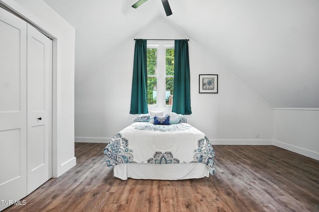 3270 Ripley Island Road, Afton, TN 37616