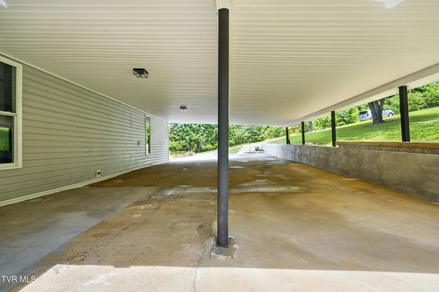 3270 Ripley Island Road, Afton, TN 37616