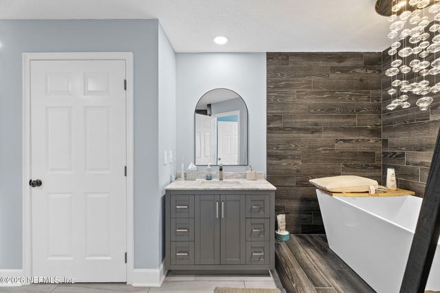 1478 RIVERPLACE Boulevard 803, Jacksonville, FL 32207