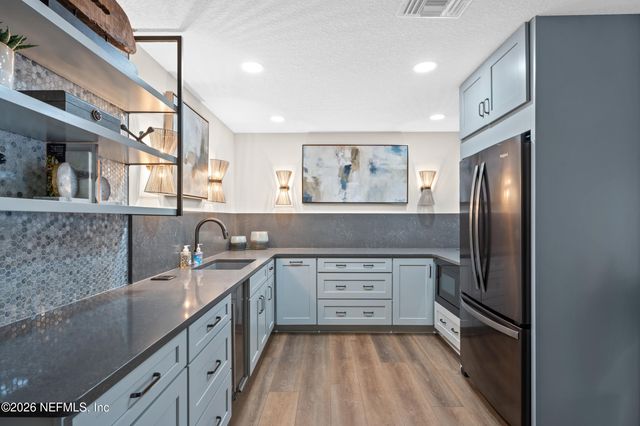 1478 RIVERPLACE Boulevard 803, Jacksonville, FL 32207