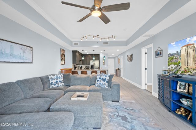 1478 RIVERPLACE Boulevard 803, Jacksonville, FL 32207