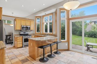 8901 Dunbar Knoll N, Brooklyn Park, MN 55443