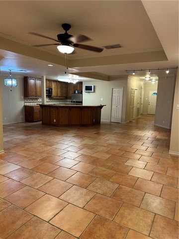4245 Santa Fe St, Corpus Christi, TX 78411
