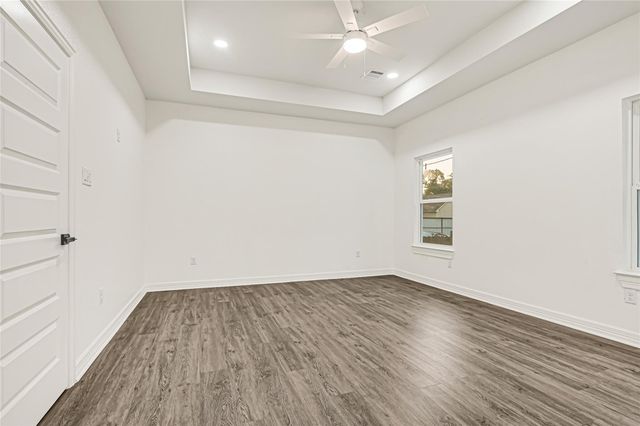 313 Avenue B, South Houston, TX 77587