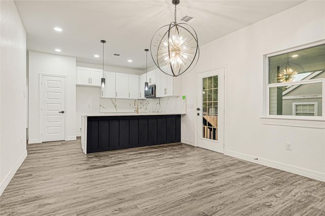 313 Avenue B, South Houston, TX 77587