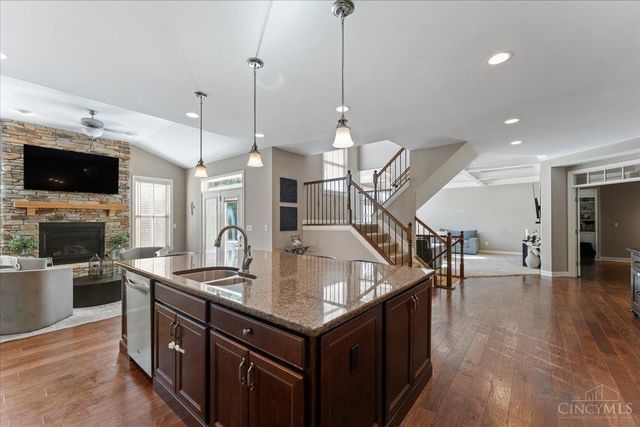 1262 Bluegrass Boulevard, Batavia Twp, OH 45103