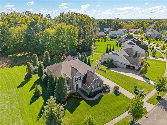 1262 Bluegrass Boulevard, Batavia Twp, OH 45103