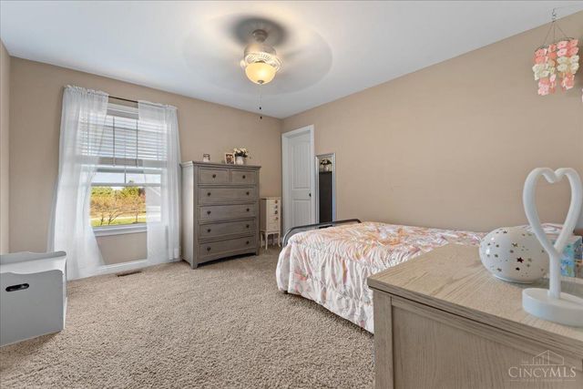 1262 Bluegrass Boulevard, Batavia Twp, OH 45103