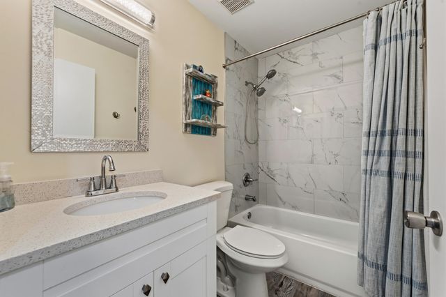 108 Half Moon Circle, Hypoluxo, FL 33462