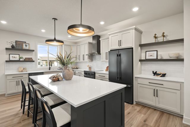 307 Emmett Court, Norwalk, IA 50211