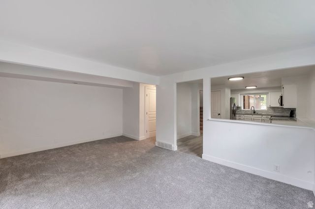4717 S CATHAY CIR, Taylorsville, UT 84123