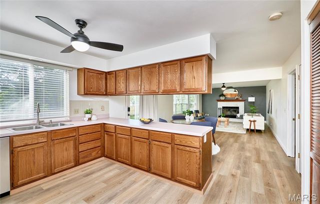 514 Deer Tracks Trail, St Peters, MO 63376