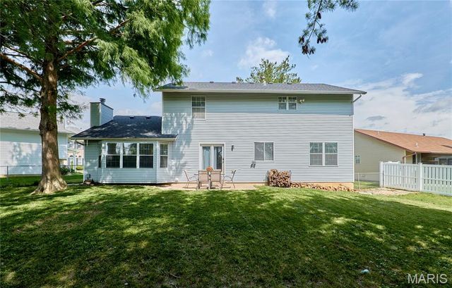 514 Deer Tracks Trail, St Peters, MO 63376