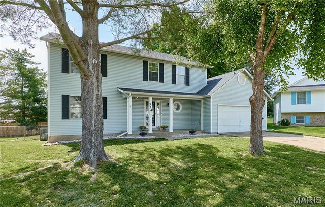 514 Deer Tracks Trail, St Peters, MO 63376
