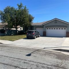 29830 Morning Breeze Dr, Menifee, CA 92584