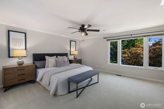 21603 NE 22nd Court, Sammamish, WA 98074