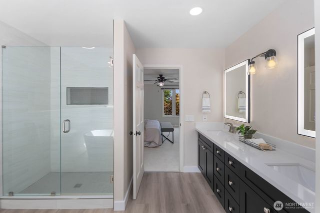 21603 NE 22nd Court, Sammamish, WA 98074