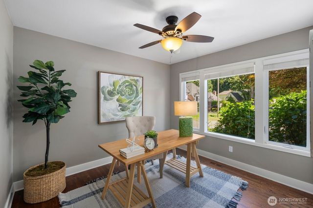 21603 NE 22nd Court, Sammamish, WA 98074