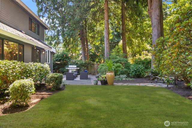21603 NE 22nd Court, Sammamish, WA 98074